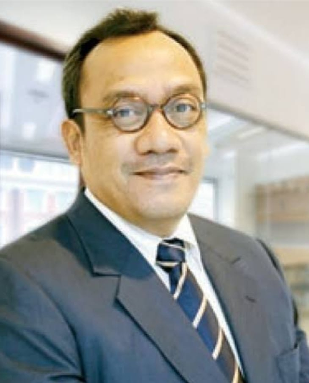 Strategis Tapi Kok Pailit