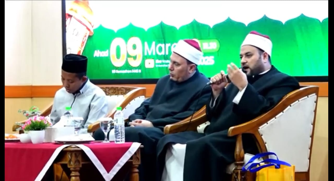 Dua Syekh al-Azhar Kairo Mesir Berkunjung ke Ponpes Nurul Jadid Paiton