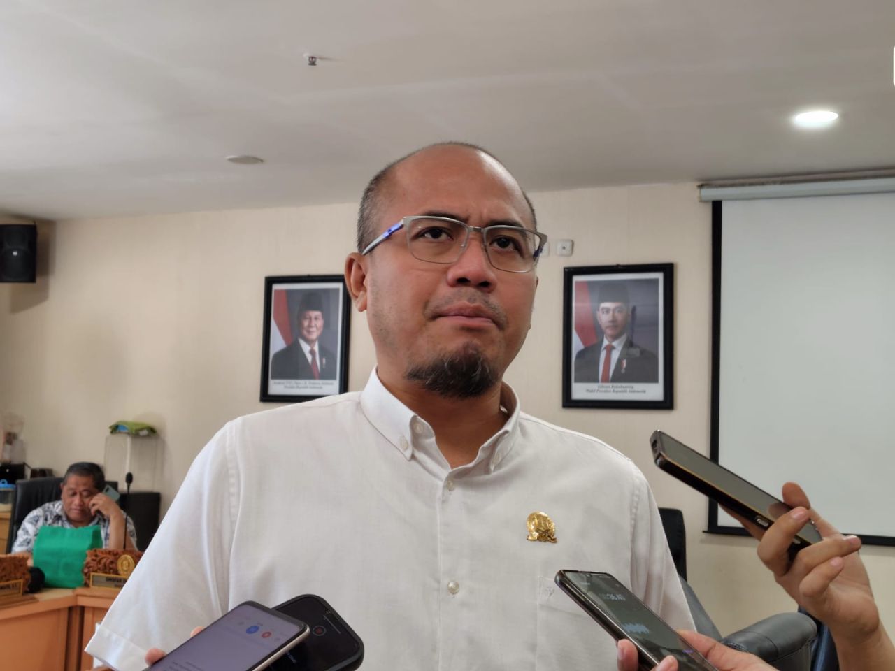 Yuga Pertanyakan SP Dinkopdag untuk Pengelola Pasar Mangga Dua