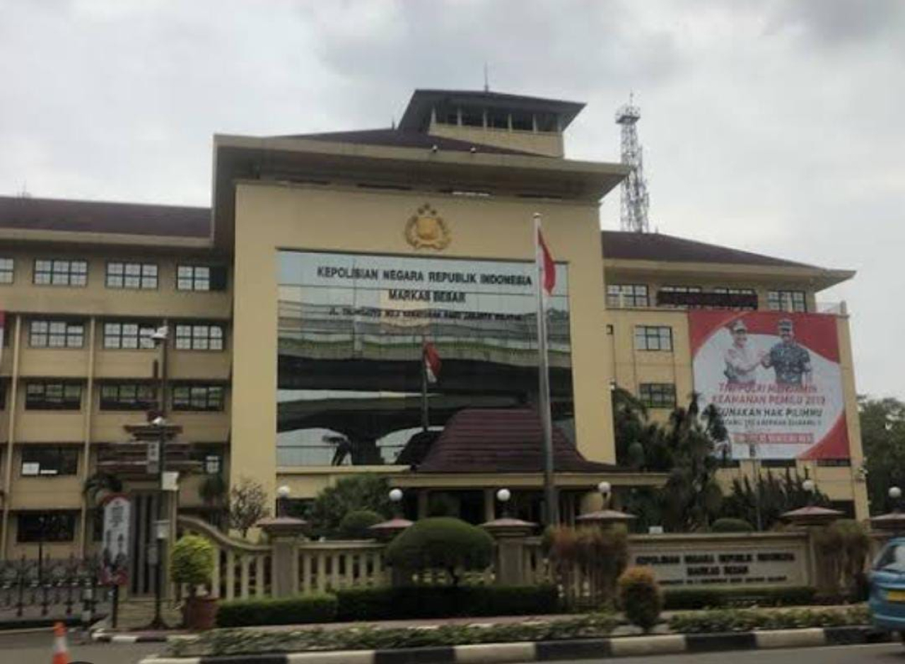 Polri Lakukan Rotasi Besar-Besaran, Kapolda Jatim Diganti