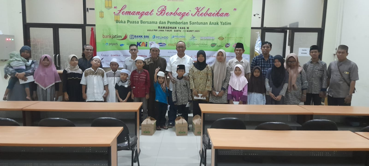 SMSI Surabaya Sinergi dengan Korporasi Salurkan Bantuan dan Santunan pada Anak Yatim dan Duafa