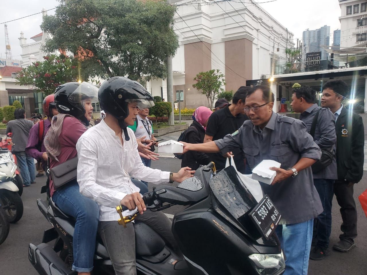 JUDES Surabaya Gelar Bagi Takjil dan Buka Puasa, Pererat Solidaritas Wartawan