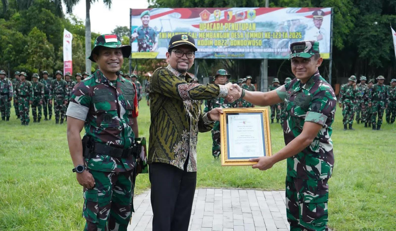 TMMD ke-123 Resmi Ditutup, TNI Wujudkan Pemerataan Pembangunan di Bondowoso