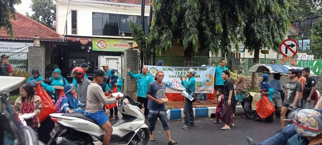 Kauje Korda Probolinggo Berbagi Takjil dan Tausiyah Ramadhan Hikmah Umur Panjang yang Sehat dengan Berpuasa