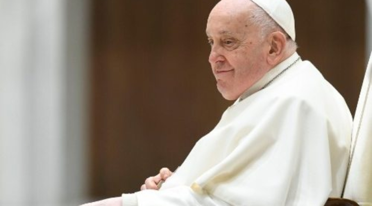 Pemimpin Tertinggi Katolik Meninggal Dunia