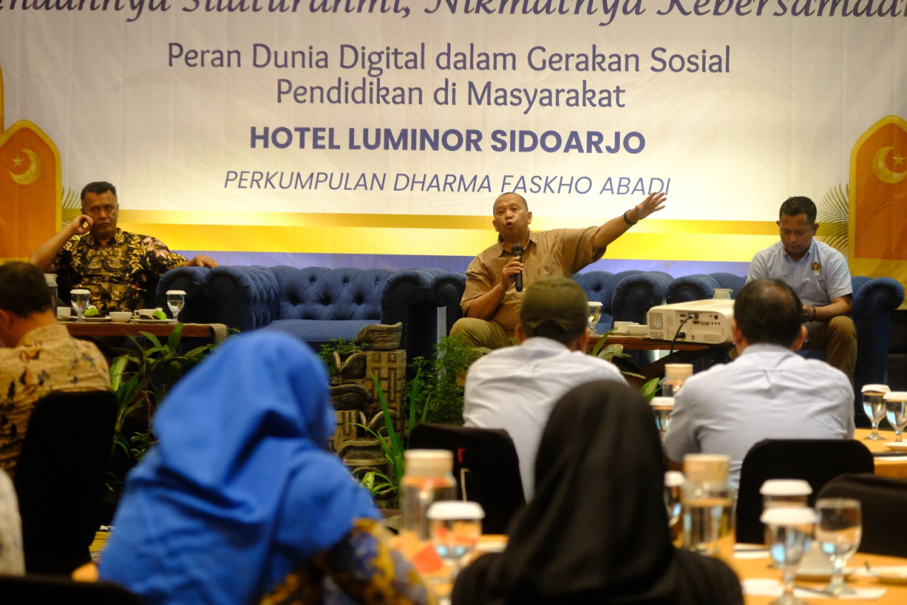 Gelar Sarasehan, PWI Sidoarjo dan DPRD Jatim Ajak Masyarakat Perkuat Literasi Digital