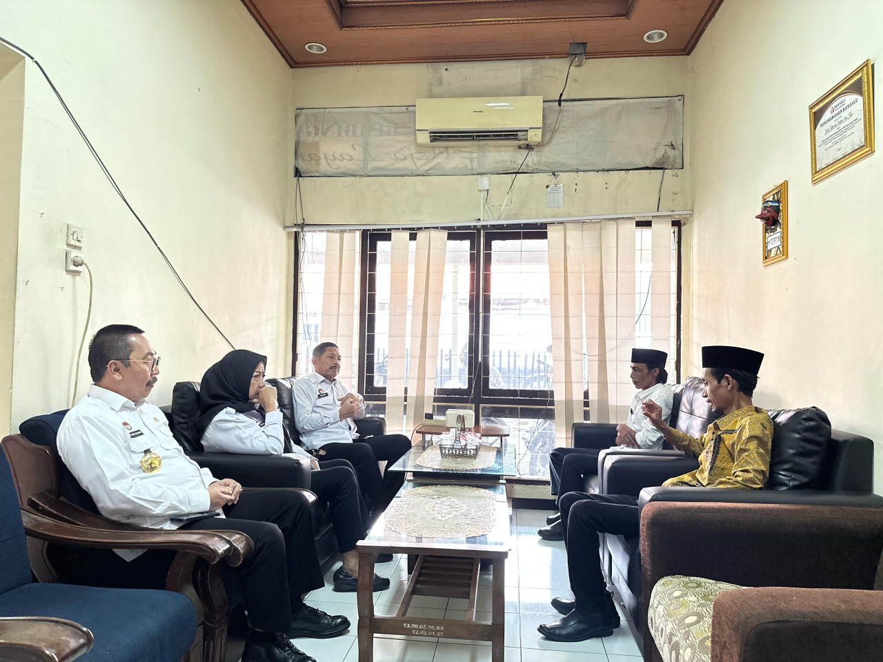 Kemenkum Jatim Jalin Sinergi dengan Komisi Informasi Jatim Guna Perkuat Keterbukaan Informasi Publik