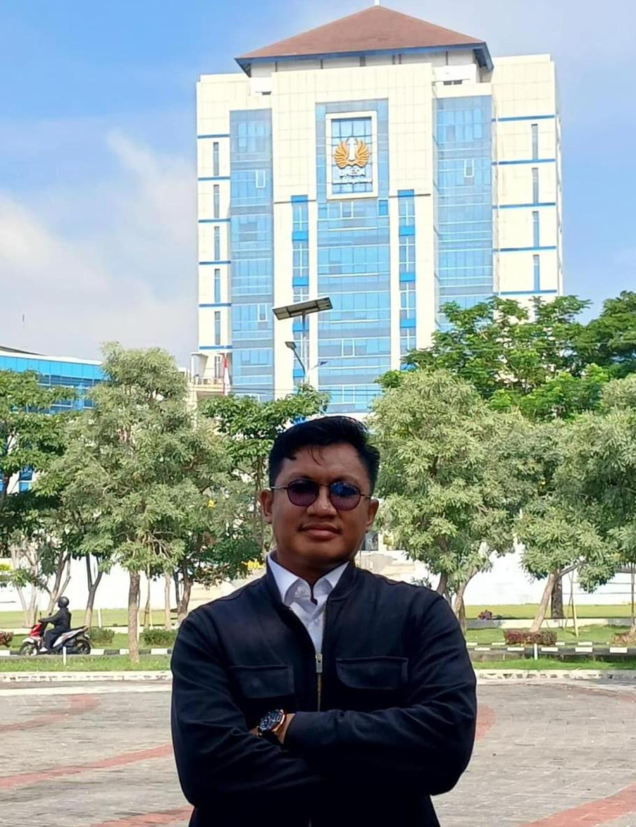 Bagaimana Logika Media Menggerayangi Nalar Politik