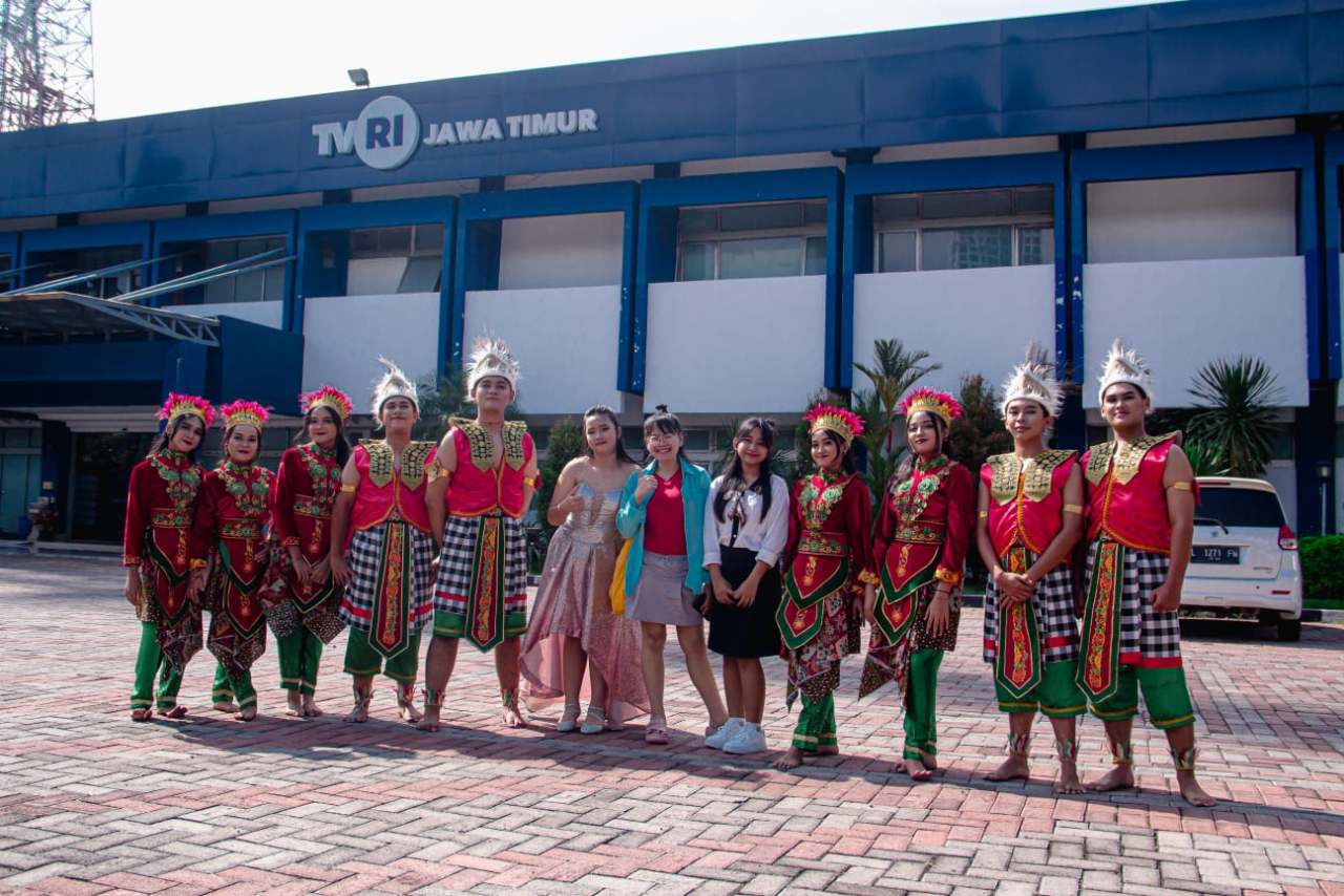 Karya Ratna Koin di Tampilkan Memukau Oleh kolaborasi Sahabat Bintang 4