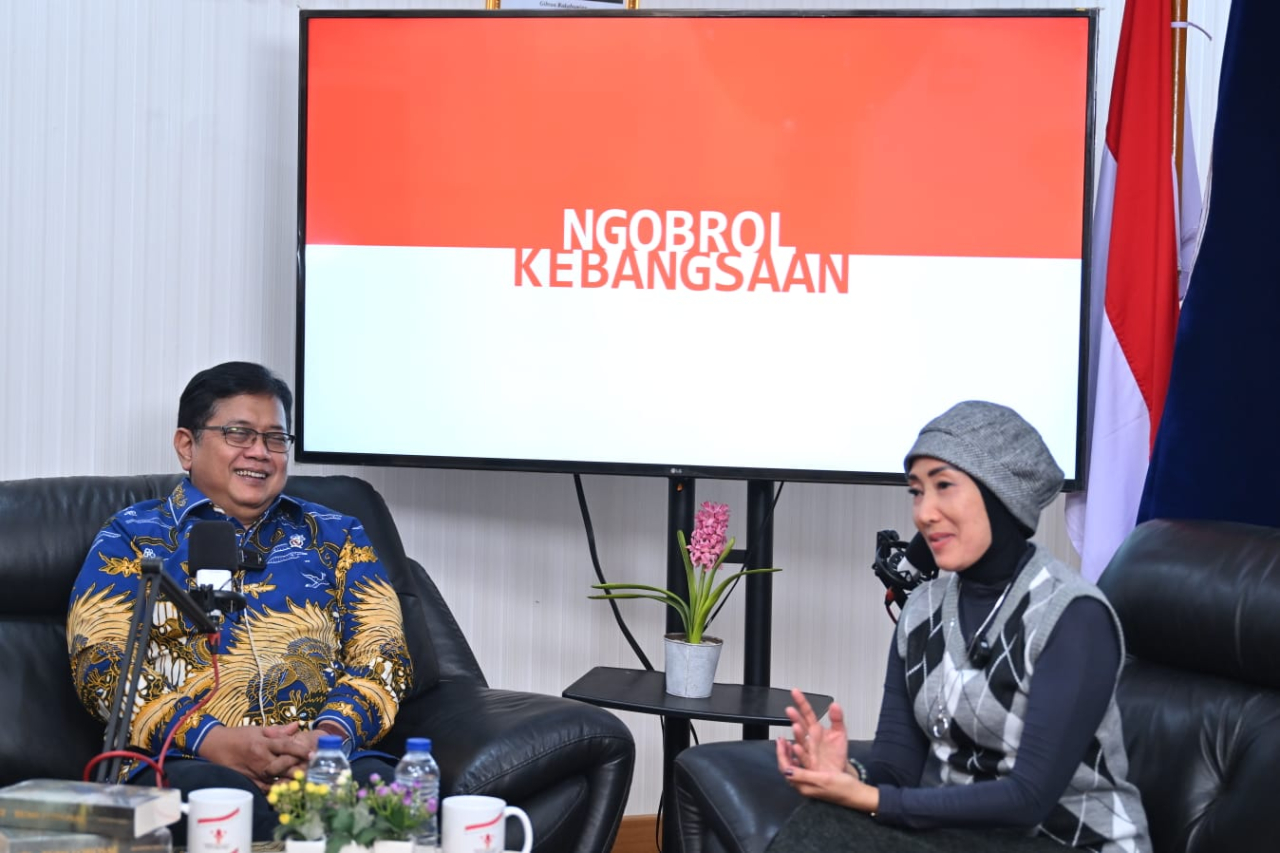 Ngobrol Kebangsaan WRPodcast, Wamen Viva Yoga: Para Transmigran Adalah Patriot Bangsa
