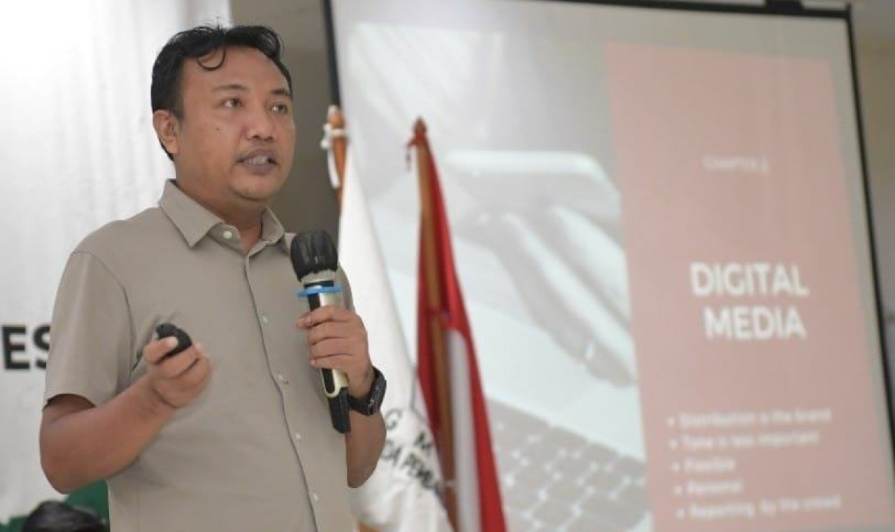 Tantangan Humas di Era Post Truth, Algoritma dan AI