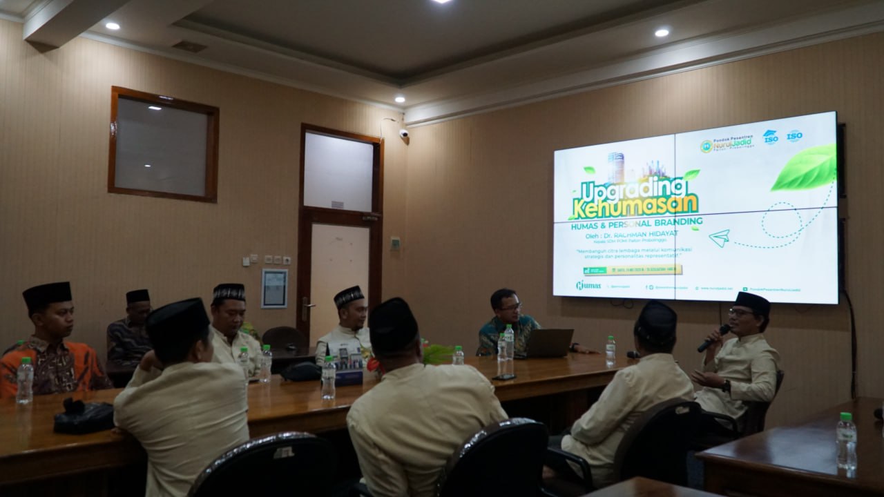 Penguatan Peran Humas, Pesantren Nurul Jadid Gelar Upgrading Bertema “Humas dan Personal Branding”