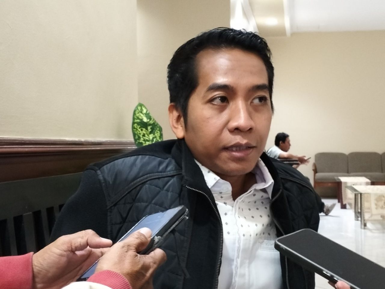 Pemkot Surabaya Wajibkan Izin Parkir, DPRD: Kami Pantau dan Evaluasi