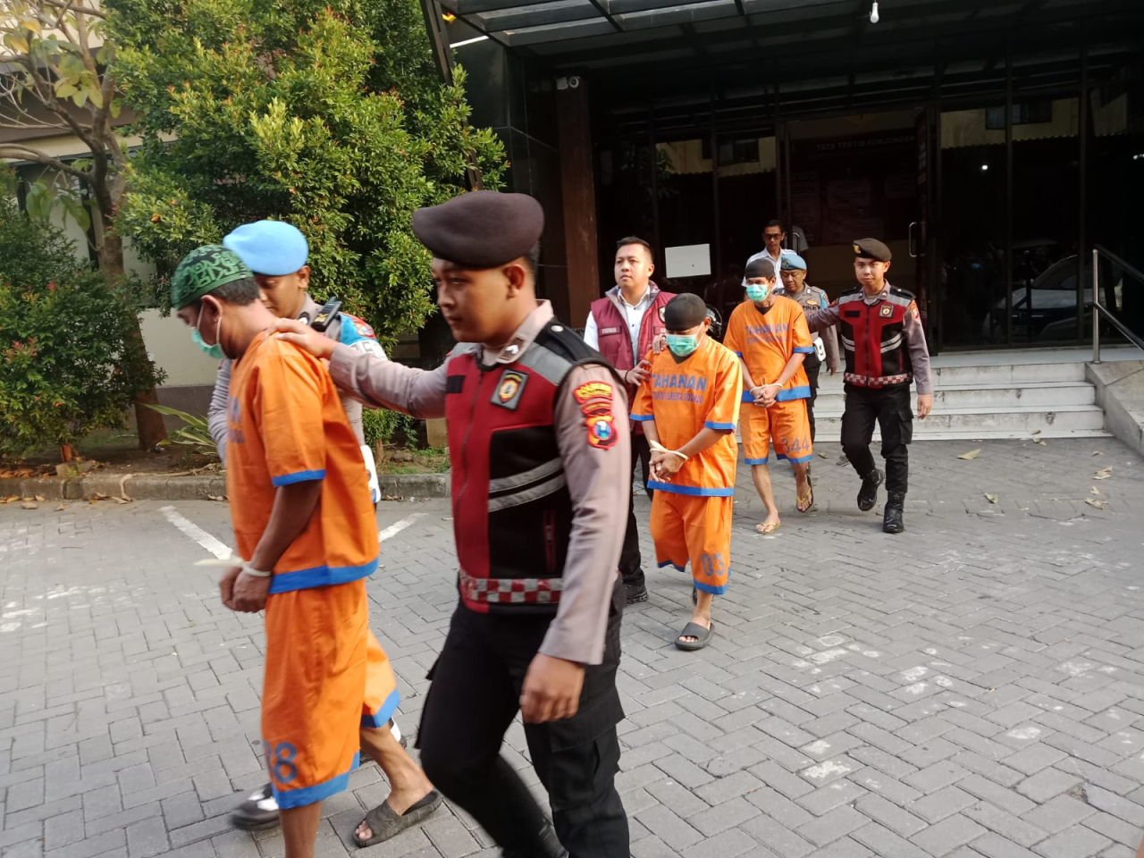 OTT Perangkat Desa di Sidoarjo Tiga Orang Tersangka, Uang Suap Capai Rp1 Miliar