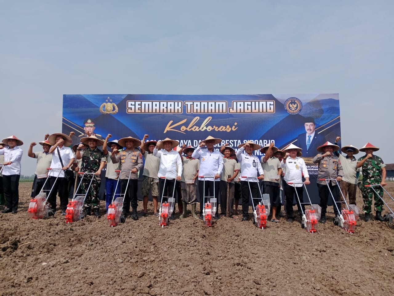 Imigrasi Surabaya Tanam Jagung di Sidoarjo, Dorong Ketahanan Pangan Nasional