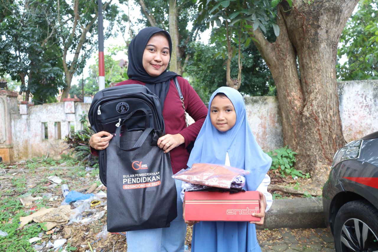 G25 Indonesia Salurkan Bantuan Pendidikan untuk Puluhan Anak di Bangkalan dan Pamekasan