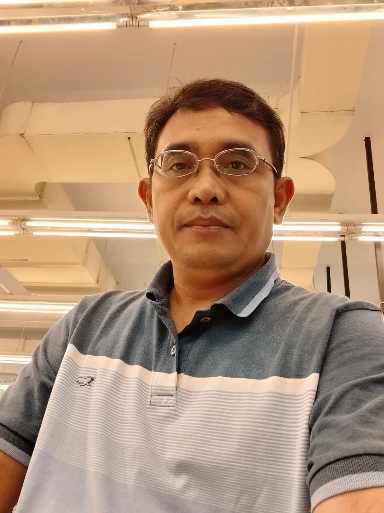 Fahrus Zaman Fadhly Staf Pengajar di Fakultas Keguruan dan Ilmu Pendidikan, Universitas Kuningan.