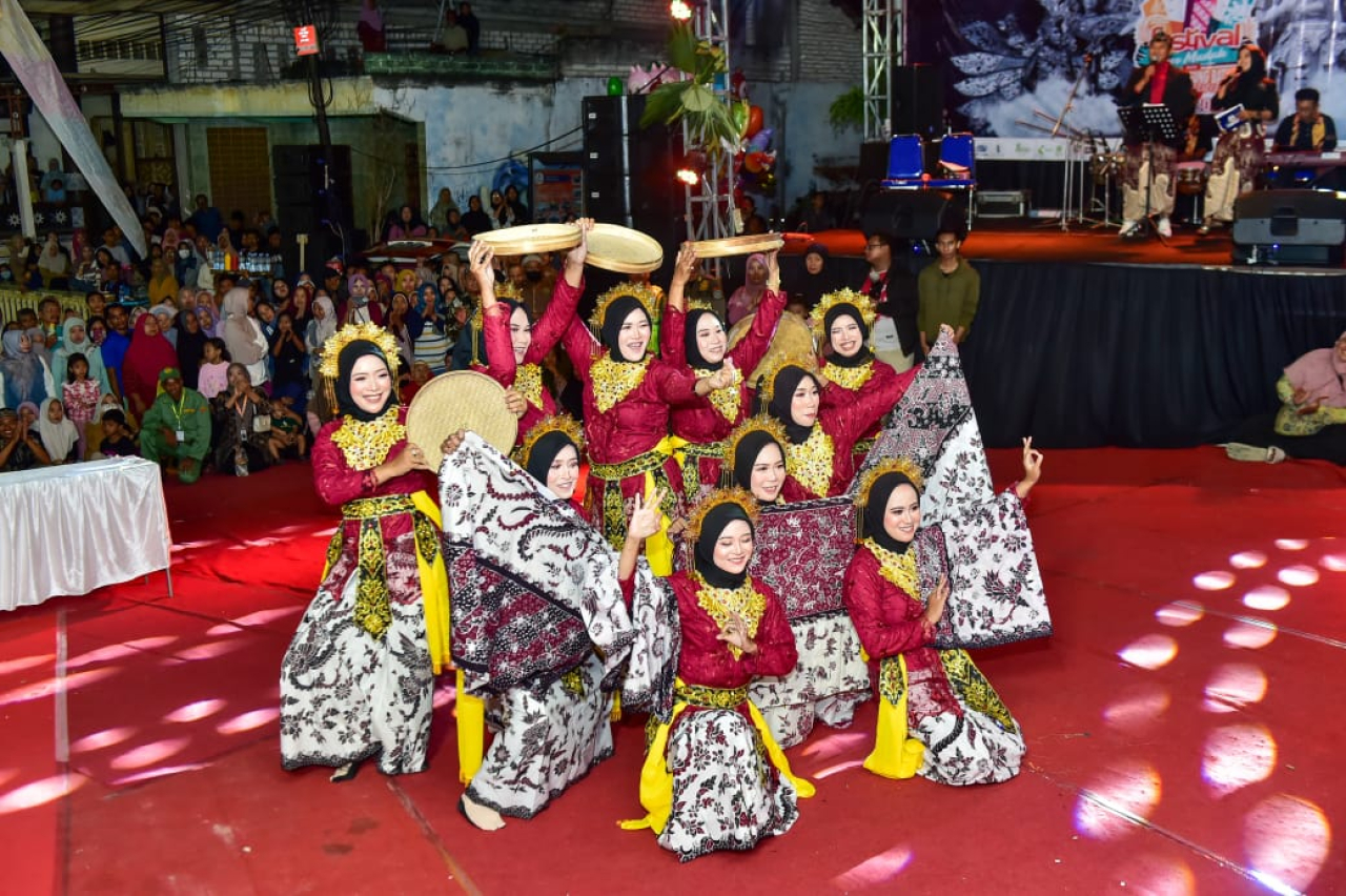 Wabup Dirham dan Waka DPRD Lamongan Hadiri Festival Budaya di Desa Sendangagung