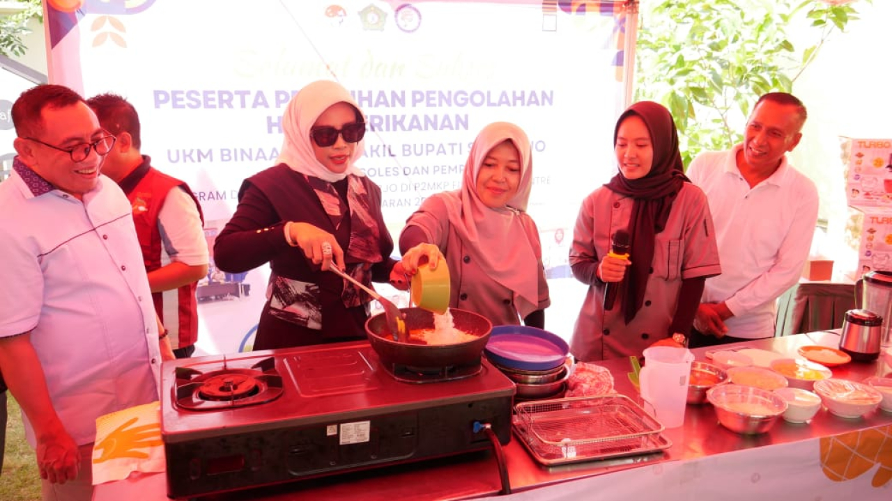 Pemkab Sidoarjo Latih Emak-Emak Olah Ikan Lele Jadi Produk Bernilai Tambah