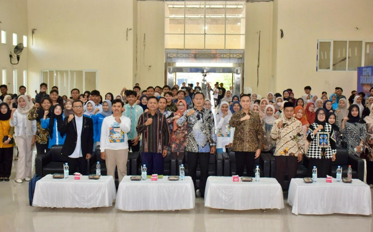 Fornasmala Kolaborasi Salurkan Beasiswa untuk Pemuda Lamongan dalam Peringatan 1 Dekade Organisasi