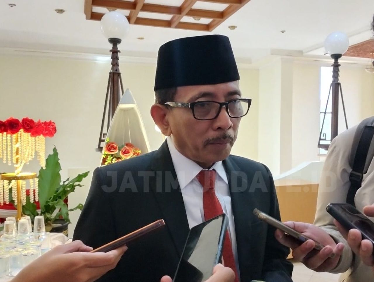 Frasa 'Kejuangan' Dihapus dari Raperda, AH Thony: Ada Kelompok yang Tak Ingin Surabaya Bangkit