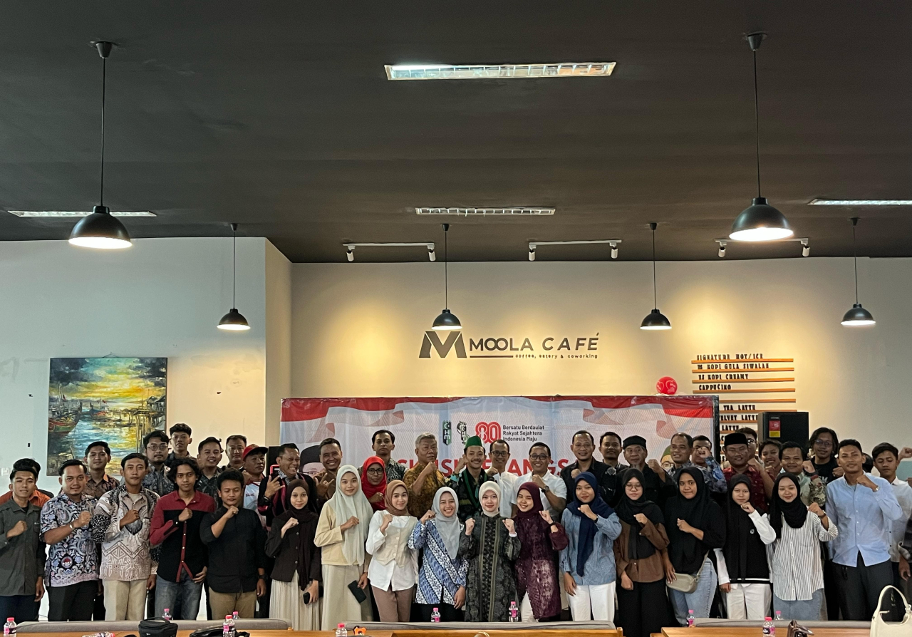 HMI Lamongan Peringati Kemerdekaan Republik Indonesia dengan Gelar Diskusi Kebangsaan