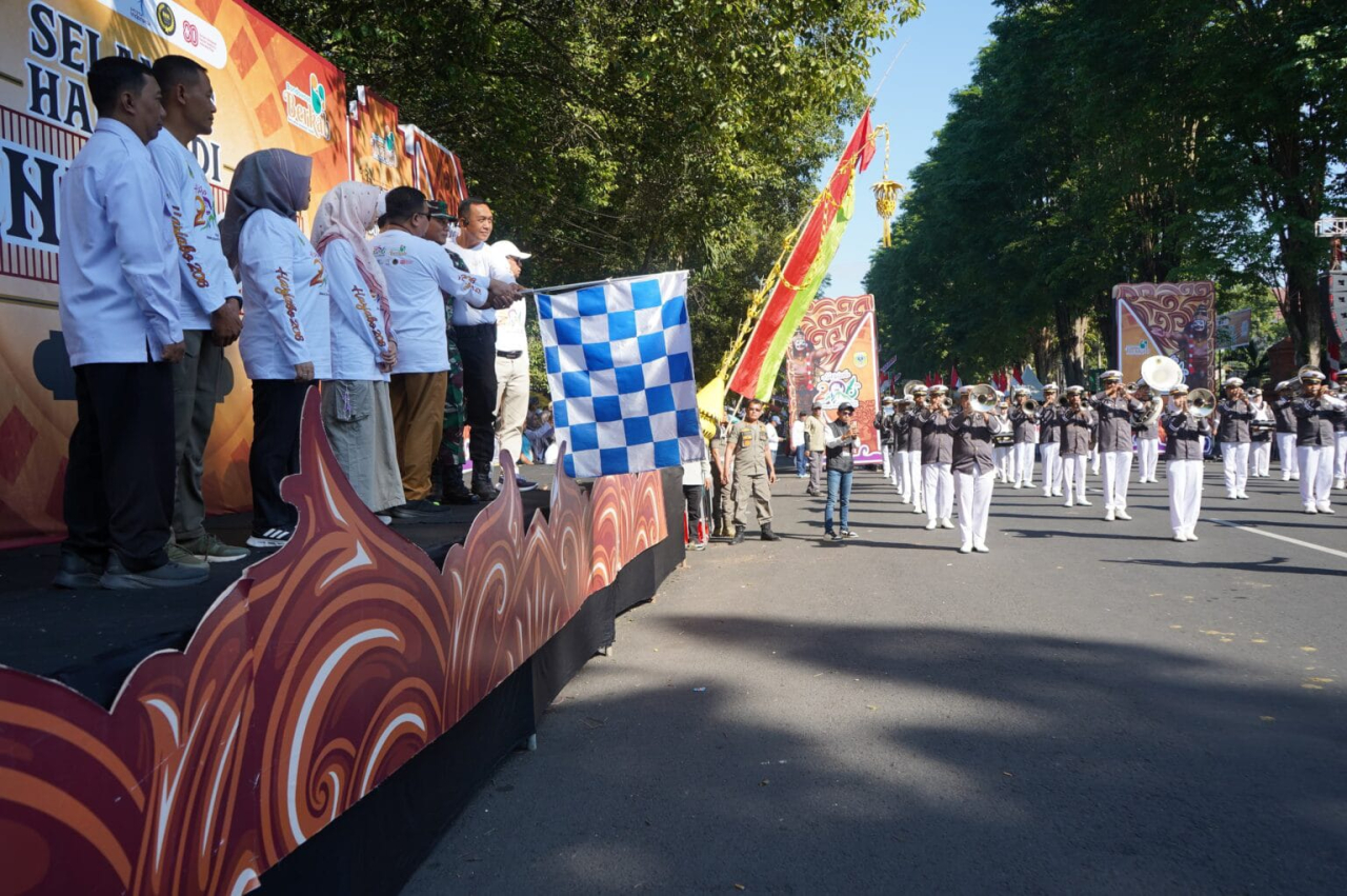 Bondowoso Rayakan Hari Jadi ke-206 dengan Pawai Budaya Meriah