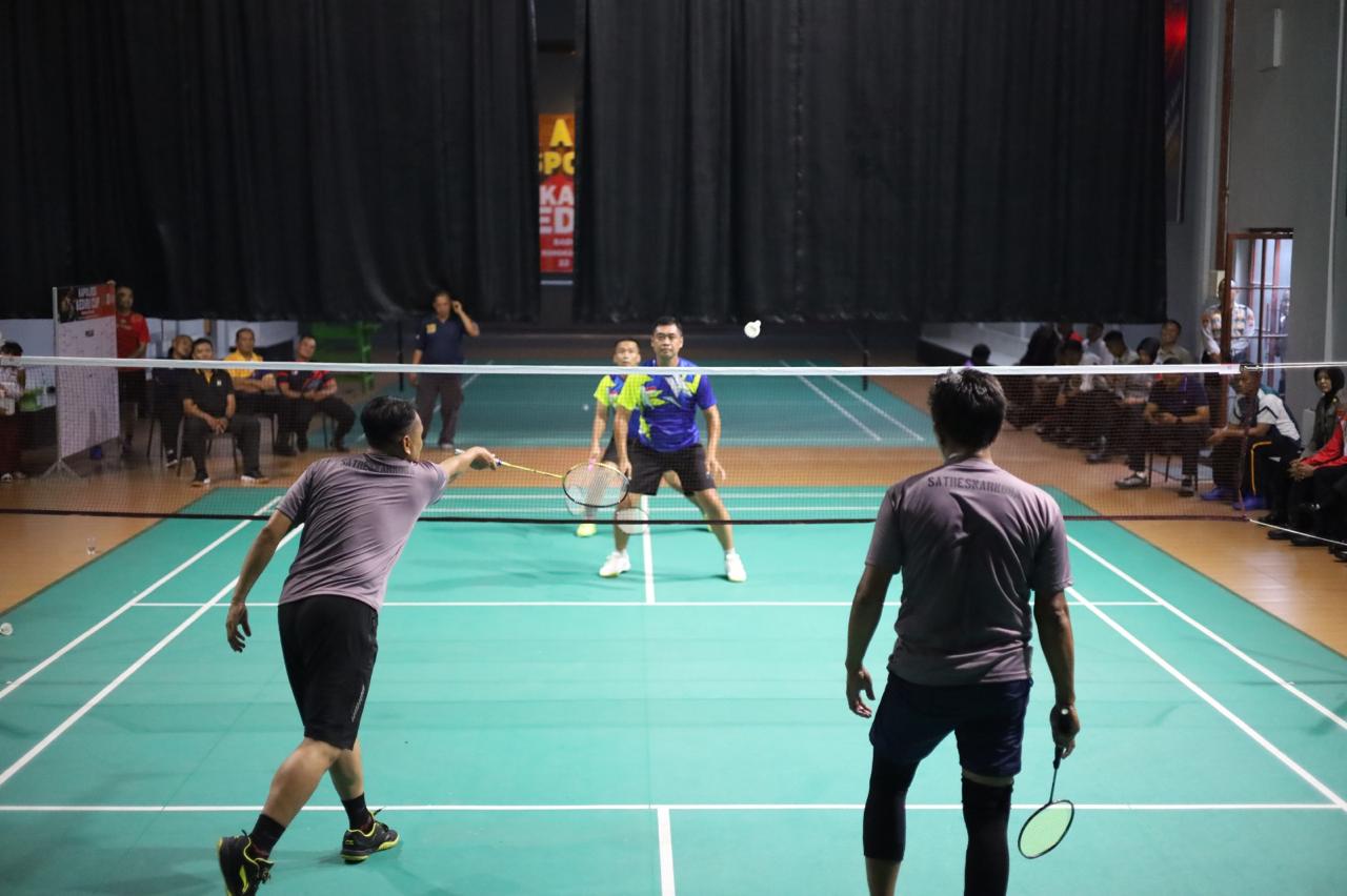 Ajang Final Badminton Kapolres Kediri Cup 2025 Berakhir Meriah
