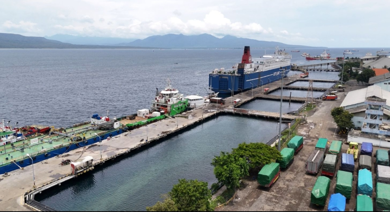 Pelabuhan Tanjung Wangi Siaga Musim Gelombang Tinggi dan Cuaca Ekstrem : Perkuat Koordinasi dan Prosedur Keamanan