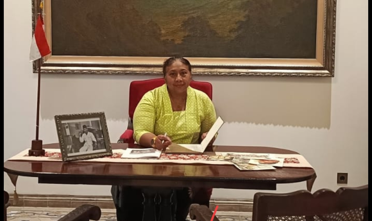 Sekjen IWO Telly Nathalia