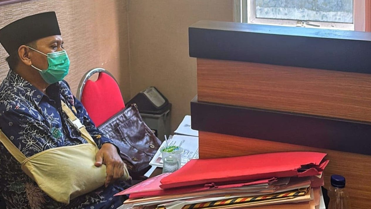 Kejari Sidoarjo Tetapkan Heri Soesanto Jadi Tahanan Kota dalam Kasus Korupsi Rusunawa