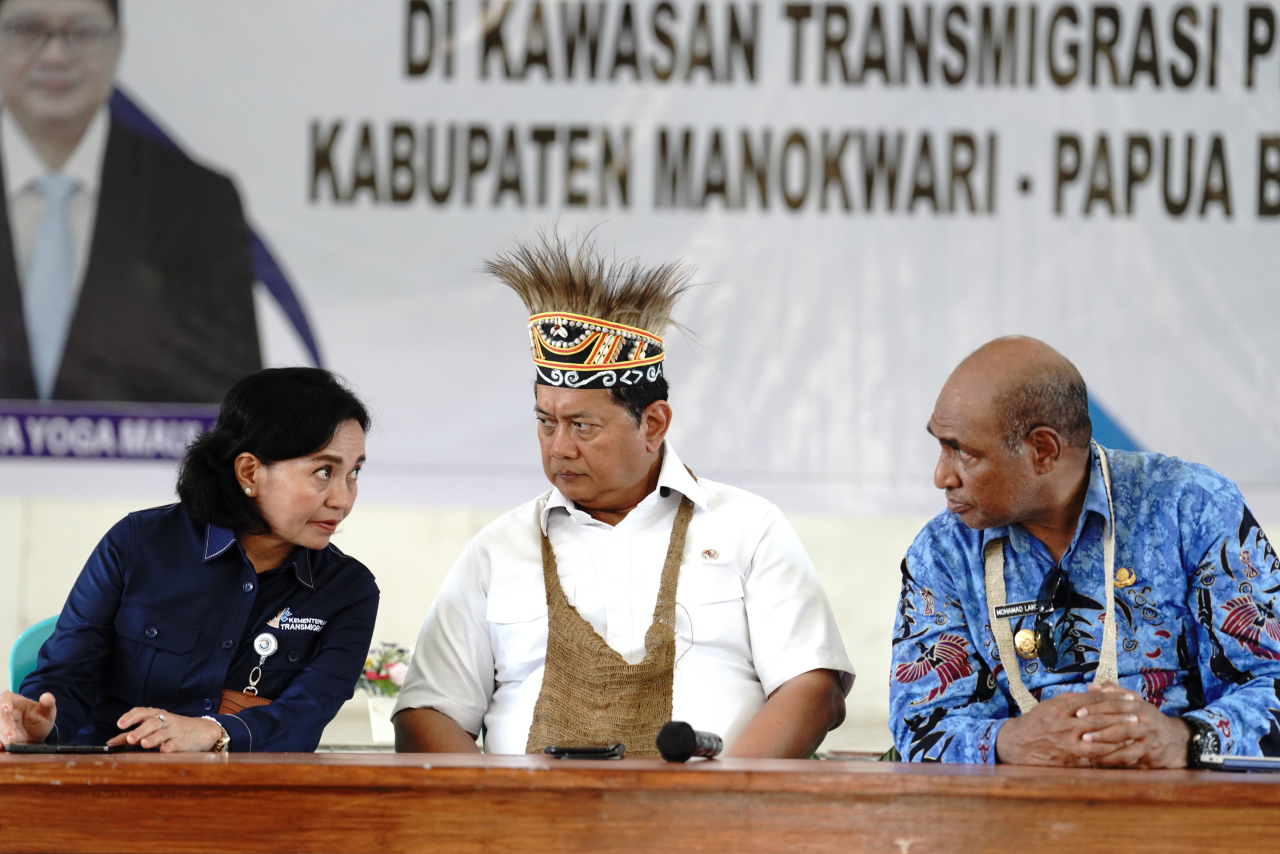 Viva Yoga Kagumi Yunus Mansim, Kepala Suku Distrik Prafi Hibahkan Tanah untuk Kawasan Transmigras