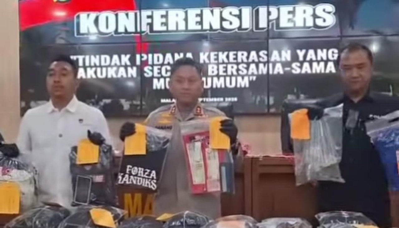 21 Tersangka Perusakan Polsek Pakisaji Ditangkap