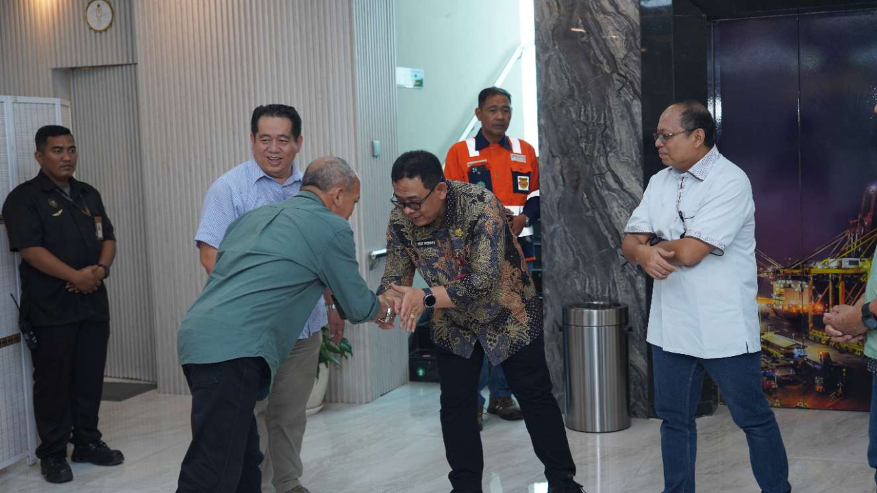 TPS Terima Kunjungan DK3P Jatim, Paparkan Penerapan K3 dan Dukungan Program Lingkungan