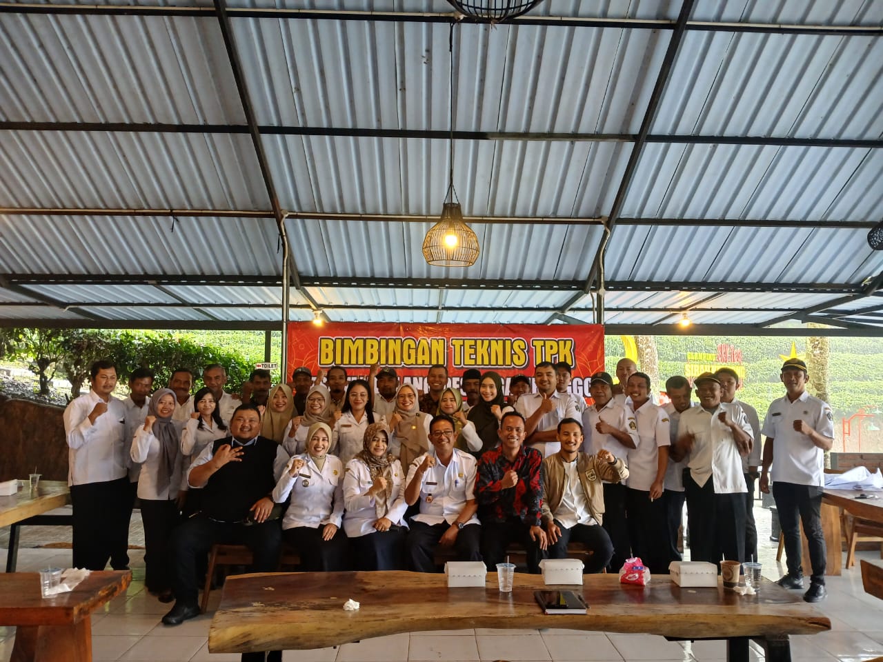 Bimtek TPK se-Kecamatan Wlingi Perkuat Peran Masyarakat dalam Pelaksanaan Pembangunan Desa