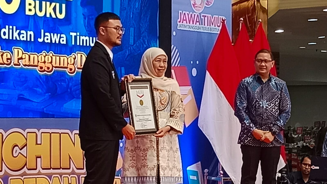 Pameran dan Bedah Buku Rayakan 80 Tahun Jatim: 1.580 Karya Insan Pendidikan Tembus Rekor MURI