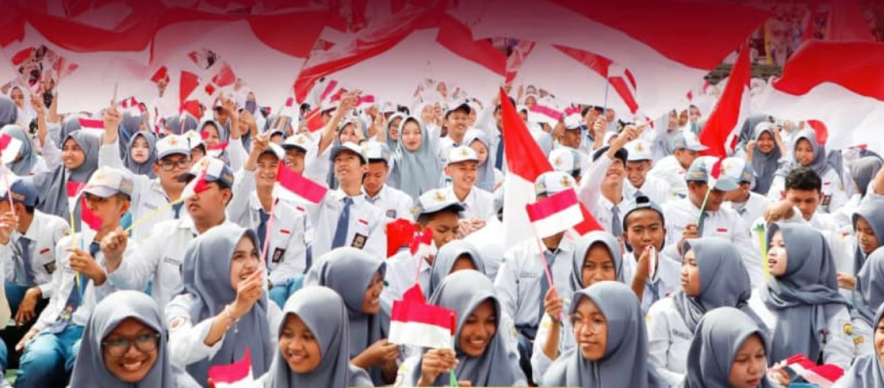 Khofifah Ajak Pemuda Jatim Jadi Pilar Indonesia Emas 2045