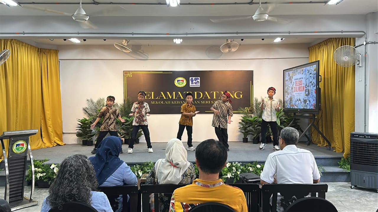 Siswa SD Al Muslim Jalani Pembelajaran Global ke Malaysia