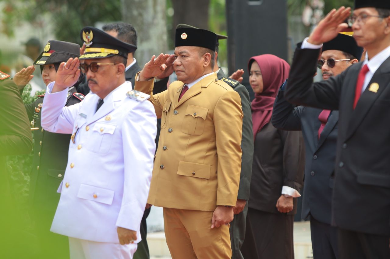 Hari Pahlawan di Balai Kota, Cak YeBe: Surabaya Harus Jadi Motor Indonesia Emas!