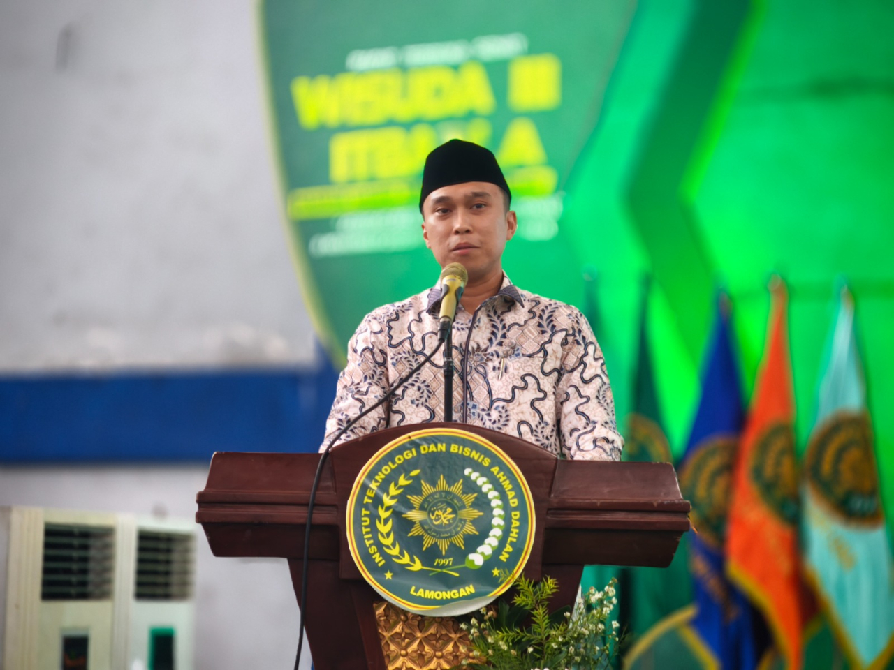 Wisuda Ke-III ITBADLA: Dirham Dorong Transformasi dari Institut Menuju Universitas