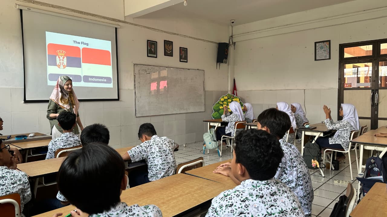 Program Global Volunteer AIESEC Hadir di Al Muslim Perkuat Pendidikan Lintas Budaya