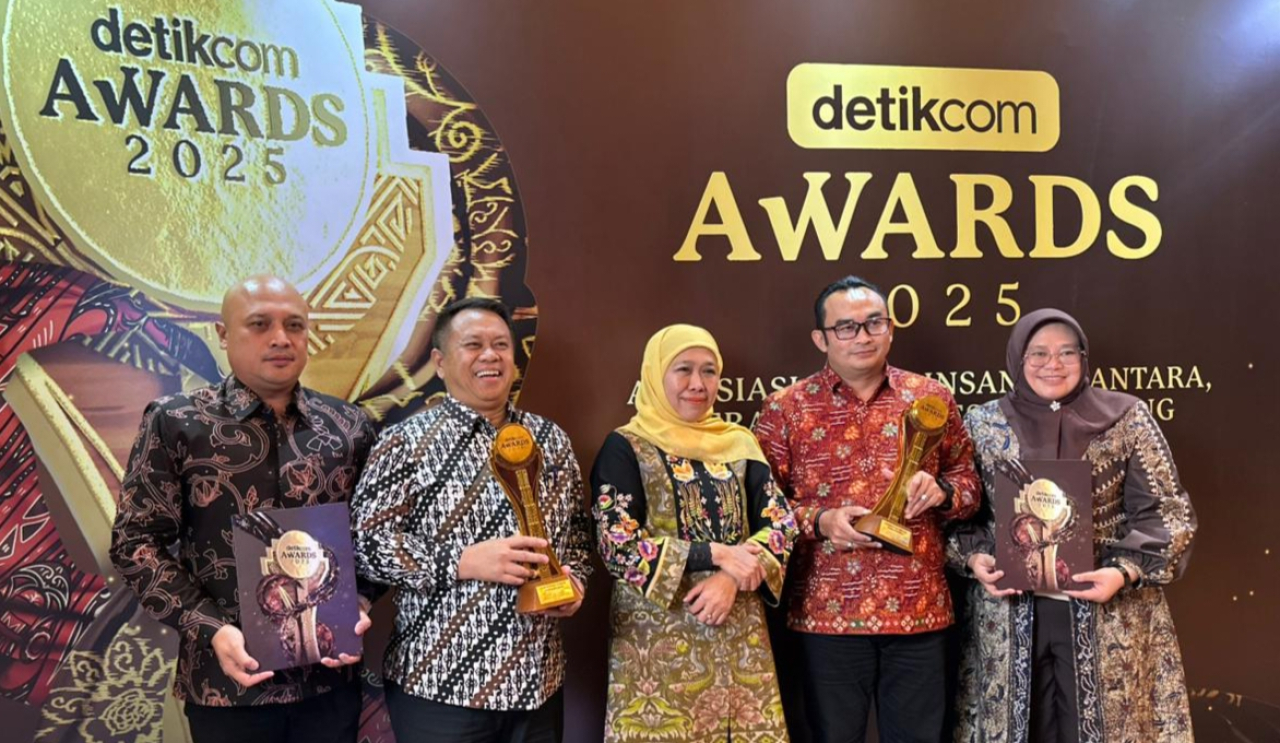 Khofifah Borong Dua Penghargaan Nasional, Jatim Makin Kokoh sebagai Motor Ekonomi Indonesia