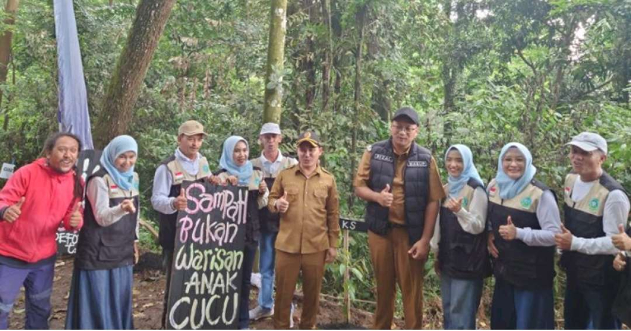 Menutup Penghujung tahun 2025 dengan Penanaman Ribuan Pohon di Sumber Jubel Pacet Mojokerto