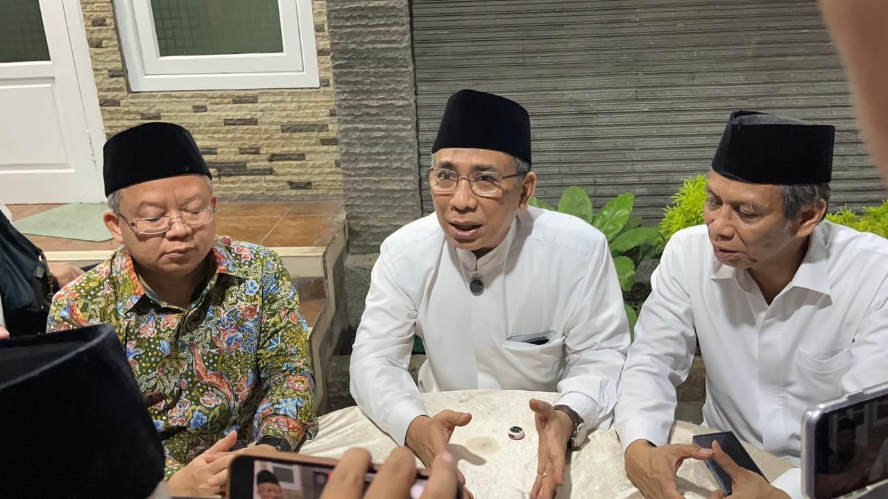 Soal Polemik di Tubuh PBNU, Gus Yahya Sampaikan Klarifikasi di Hadapan Mustasyar dan Kyai Sepuh