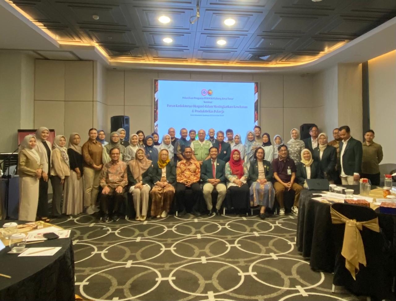 Dari Burnout hingga Produktivitas Nasional, Pesan Kunci Dewan K3 Jatim di Forum Kedokteran Okupasi.