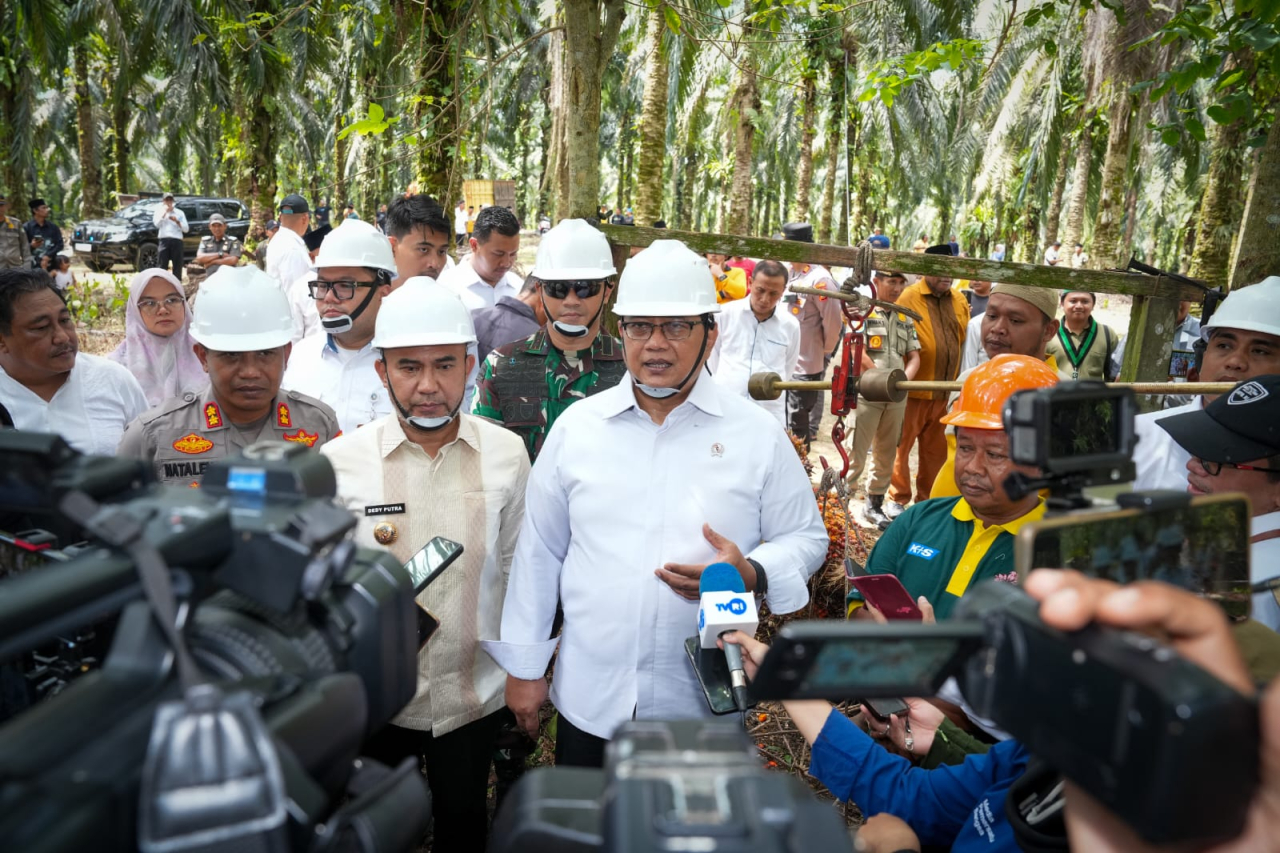 Wamen Viva Yoga: Agar Usaha Tetap Berkelanjutan, Kita Rencanakan Replanting