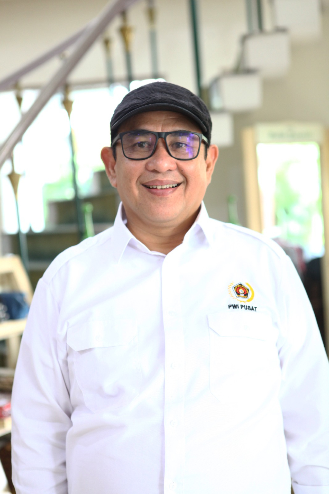 PWI Pusat Terbitkan Edaran Rangkap Jabatan, Perpanjangan KTA dan Donasi Kemanusiaan Bencana Sumatera