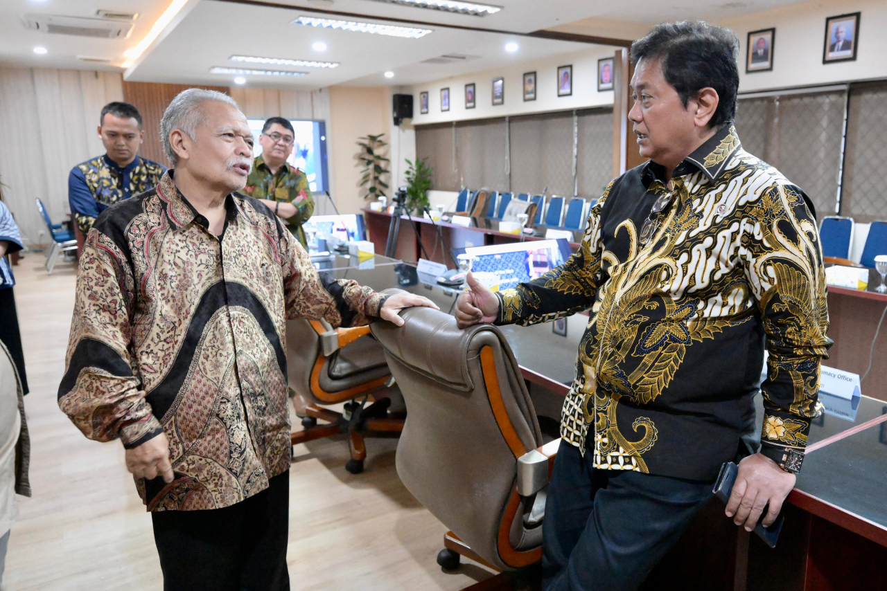 Sambut Investasi China, Wamen Viva Yoga Dukung Industrialisasi Bambu di Kawasan Transmigrasi