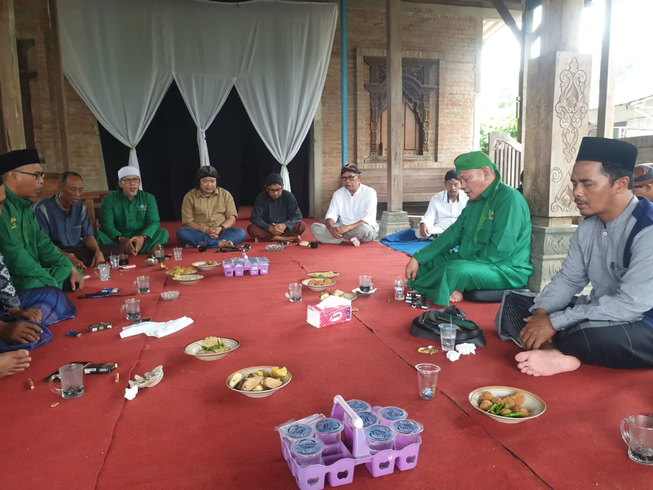 Doa Bersama Untuk Bangsa : Istighosahdan Tausyiah Merespon Keprihatinan Nasional