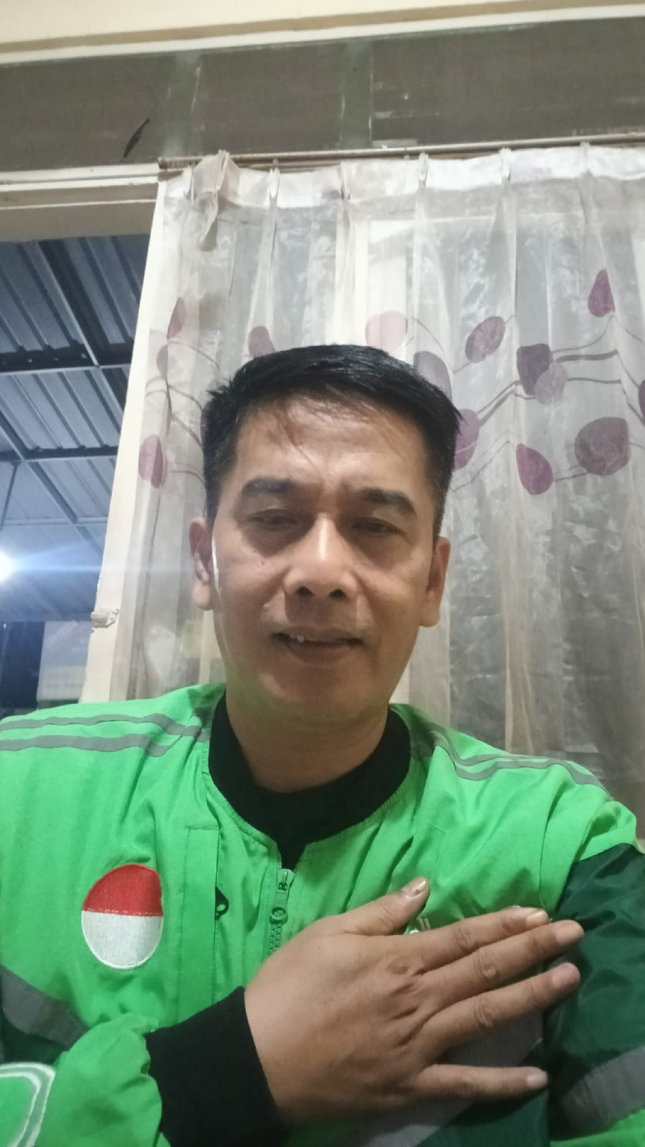 Membingkai Identitas dalam Keberagaman